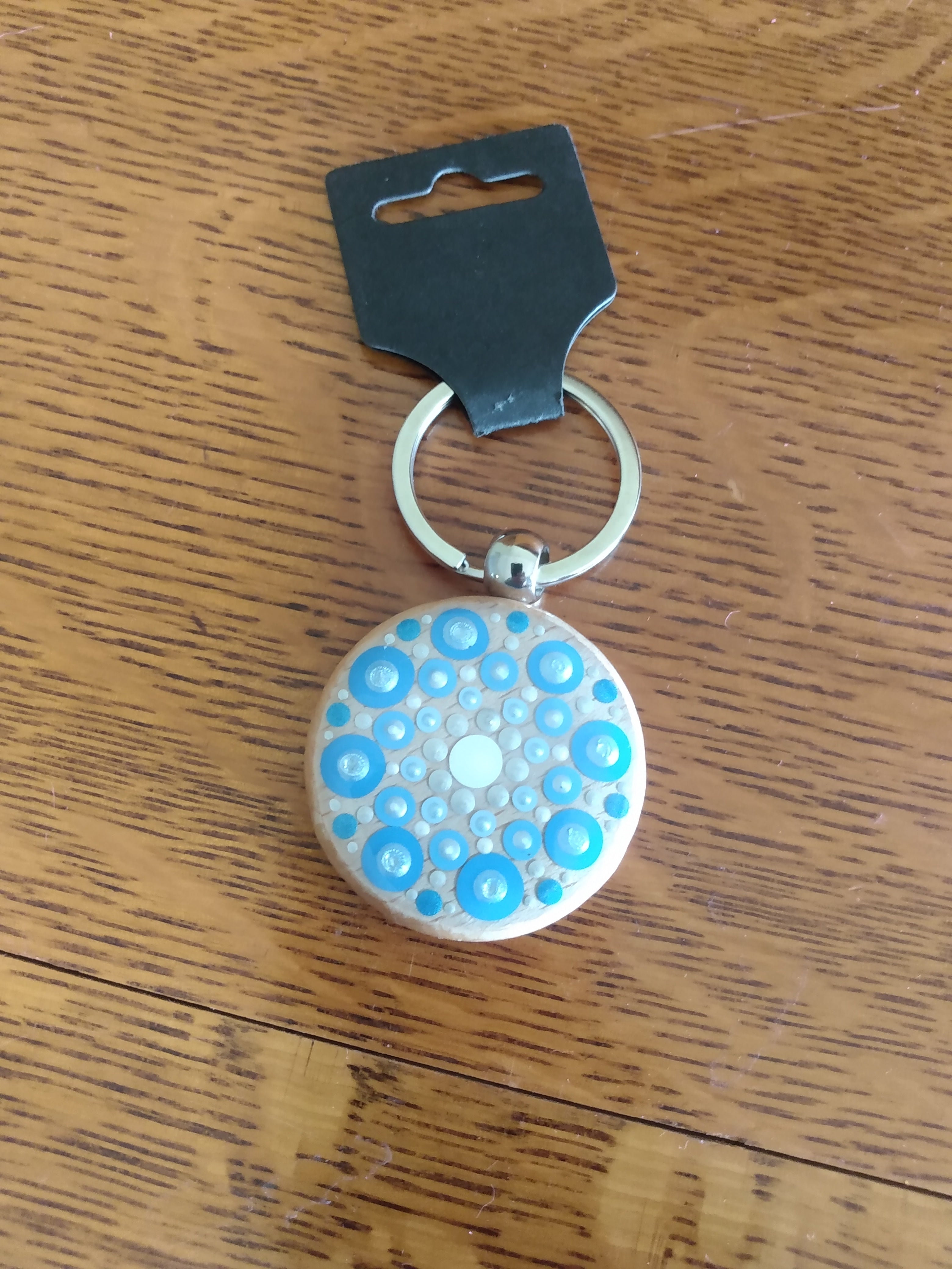 Keychain wood with blue dot art mandala