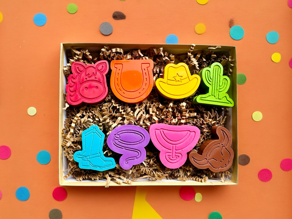 Deluxe Wild West Cowboy Crayons Gift Set