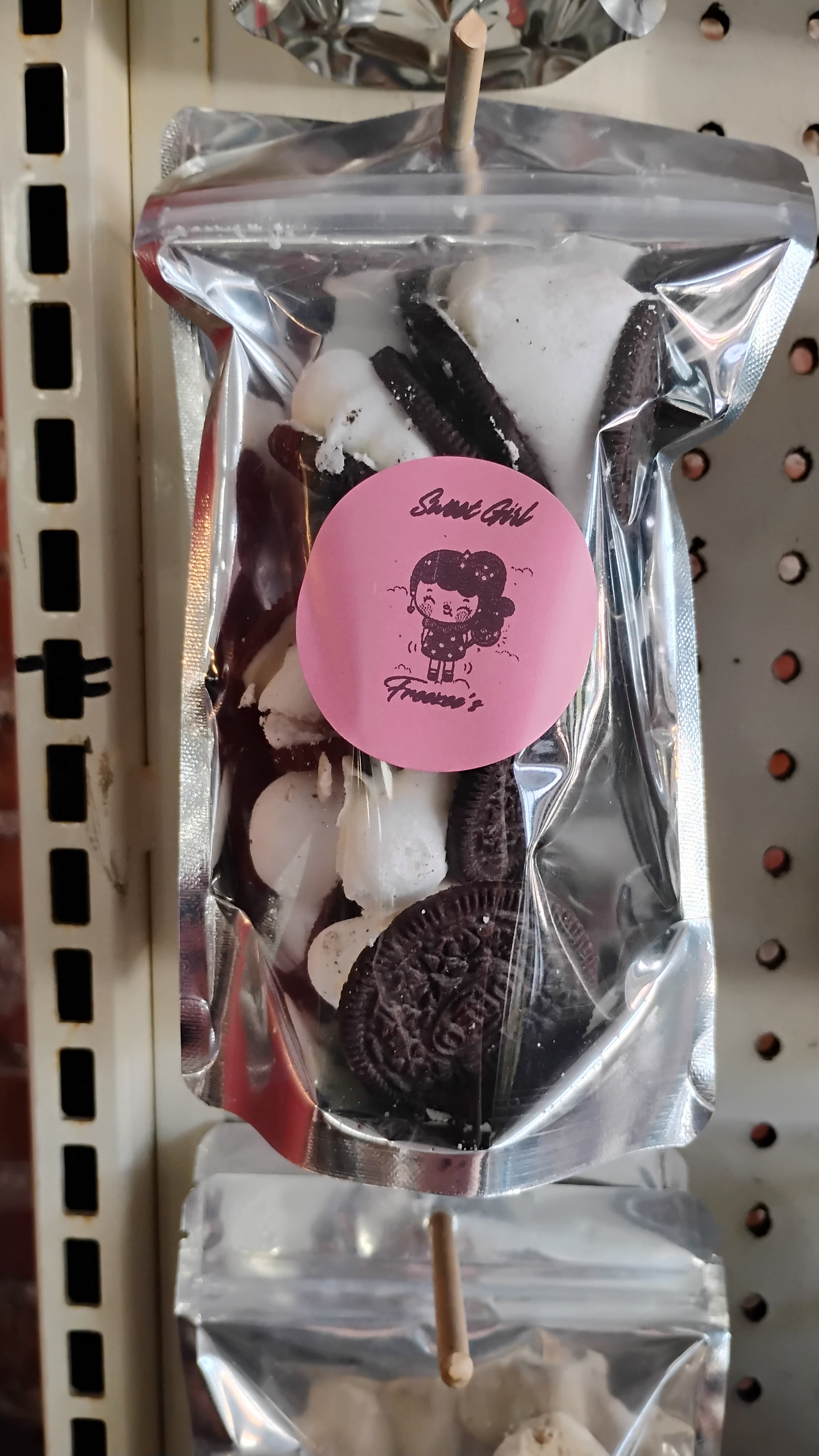 Freeze Dried Oreos
