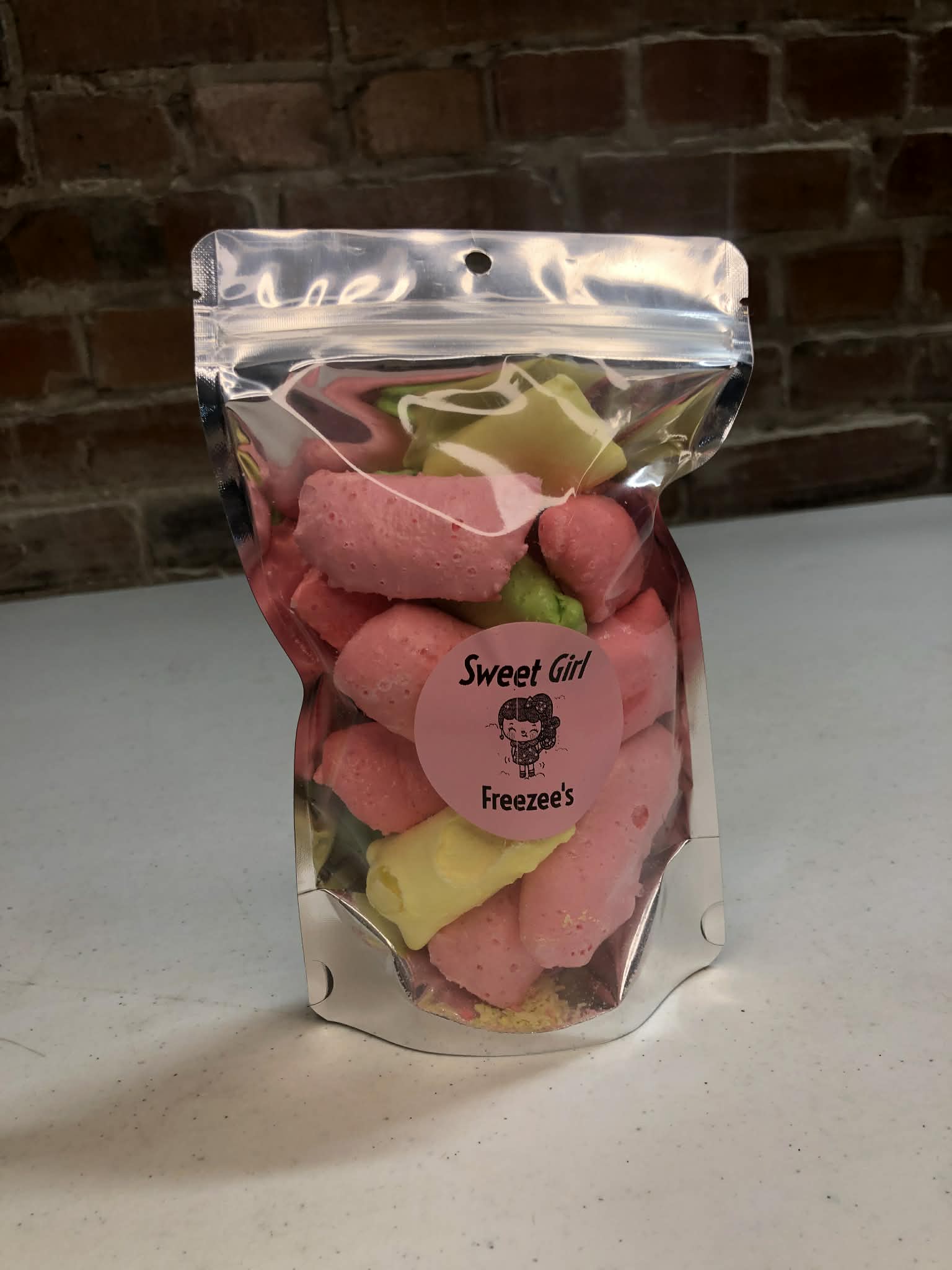 Freeze dried laffy taffy