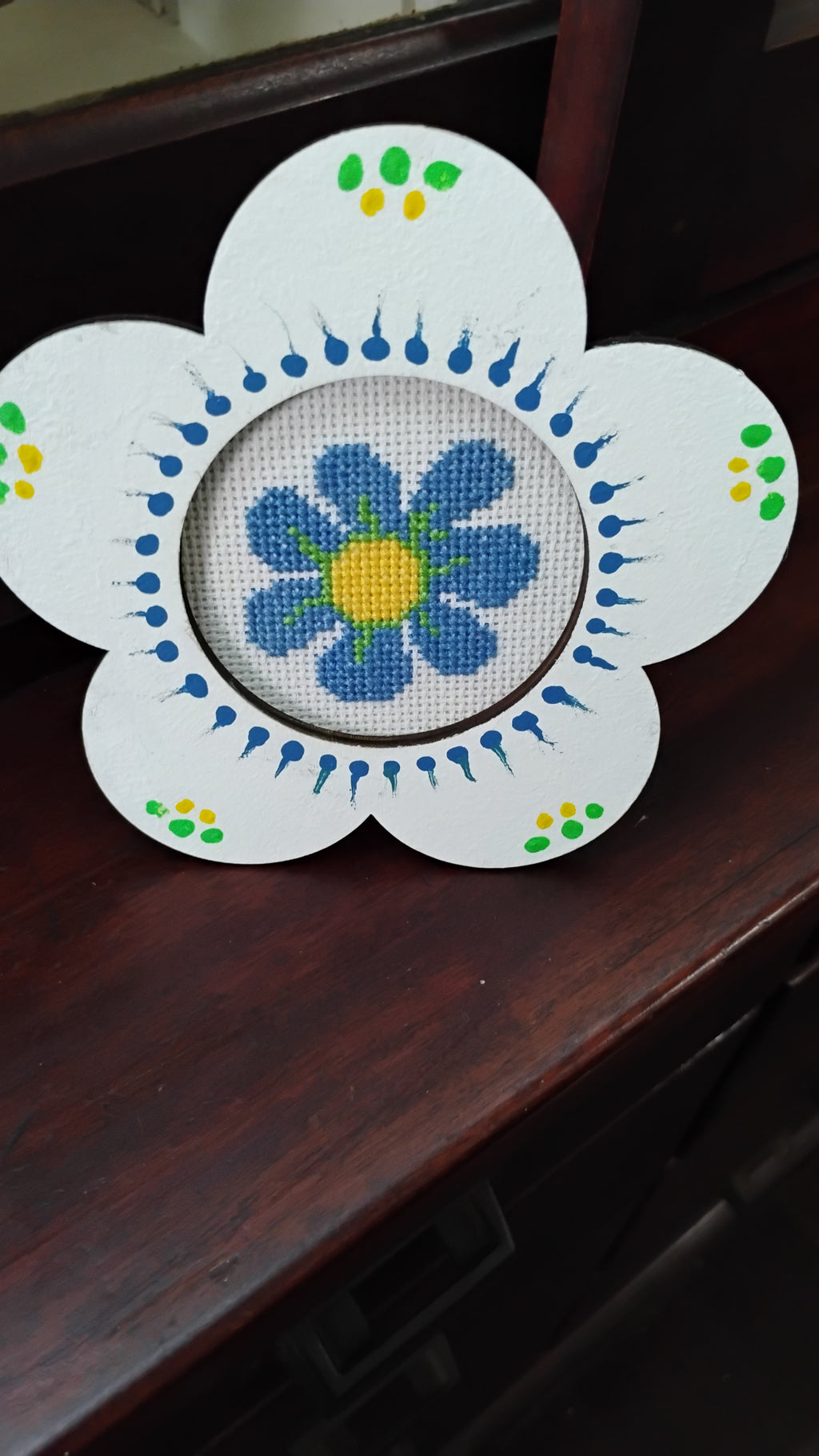 Flower framed cross stitch flower