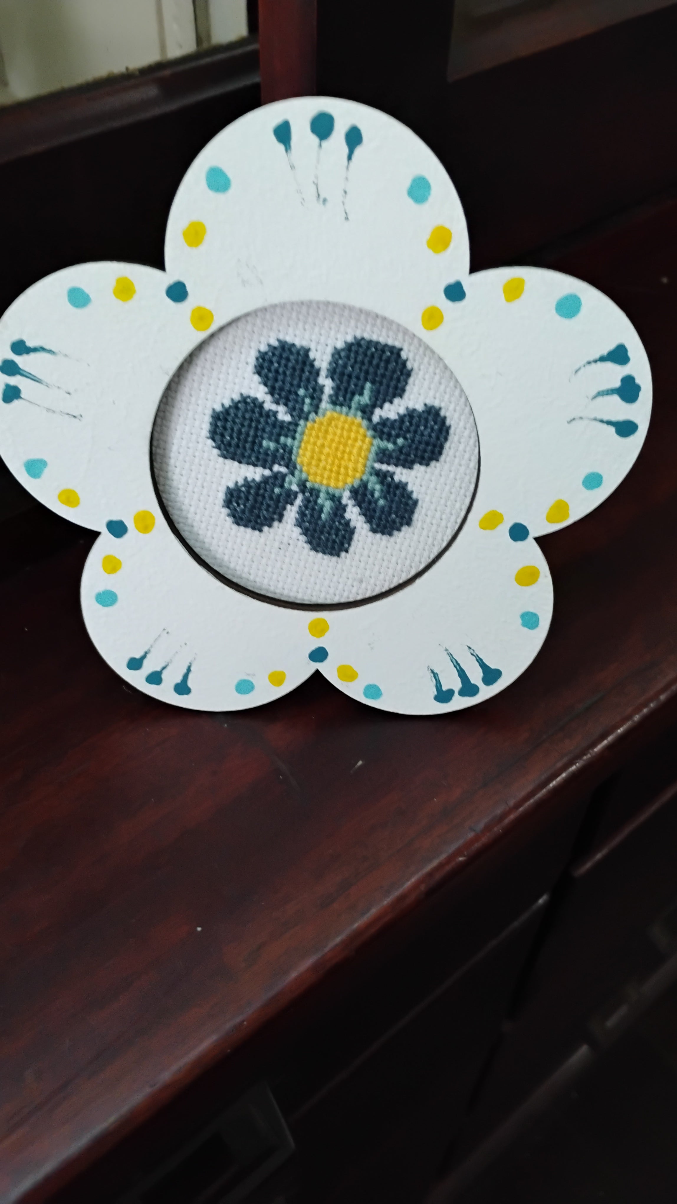 Flower framed cross stitch flower