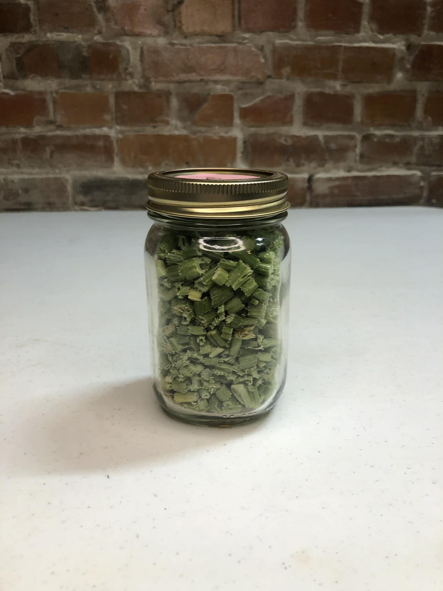 Freeze dried celery